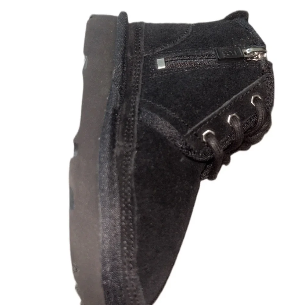 New UGG Neumel II Boot Kids US 9 Black Suede Chukka Zip Lace Up